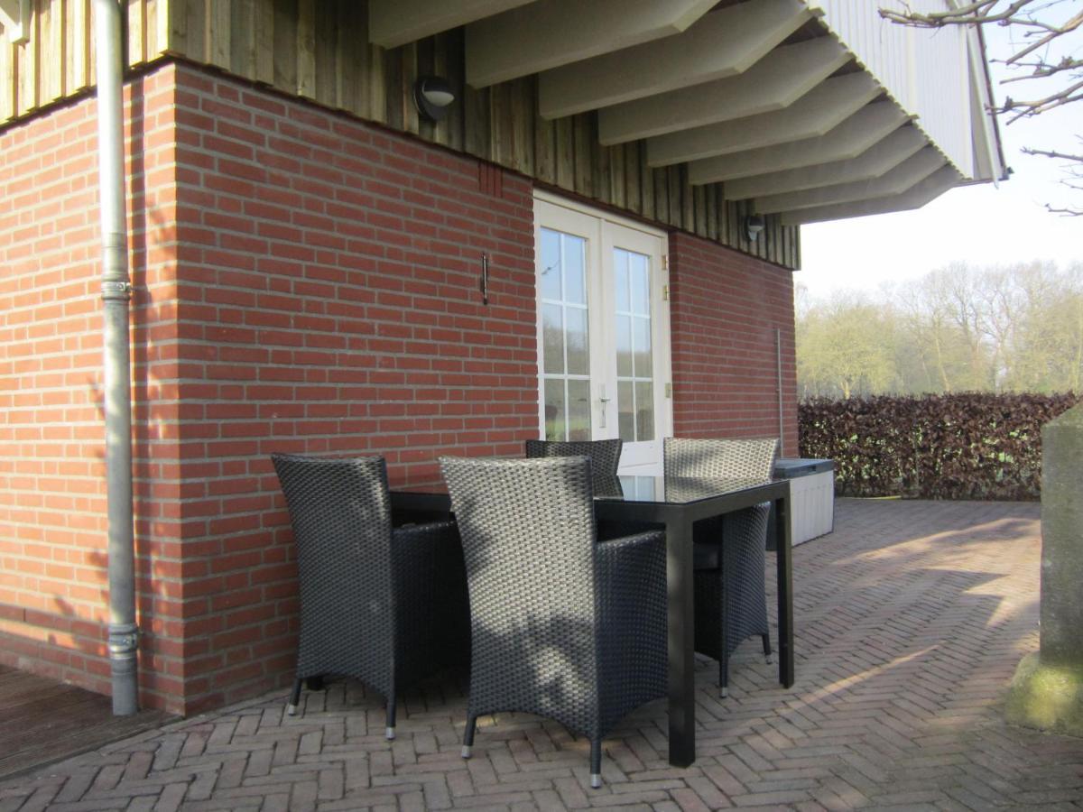 Rural Holiday Home In Well With Garden Knikkerdorp Exterior photo